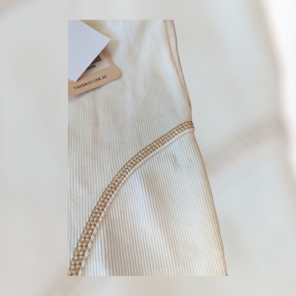 Tiger Mist Leggings - Picture 6 of 6